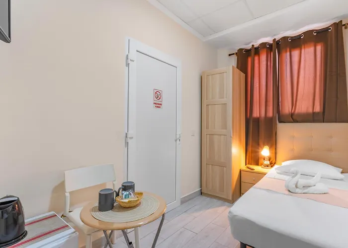 Nocleg ze śniadaniem 7a